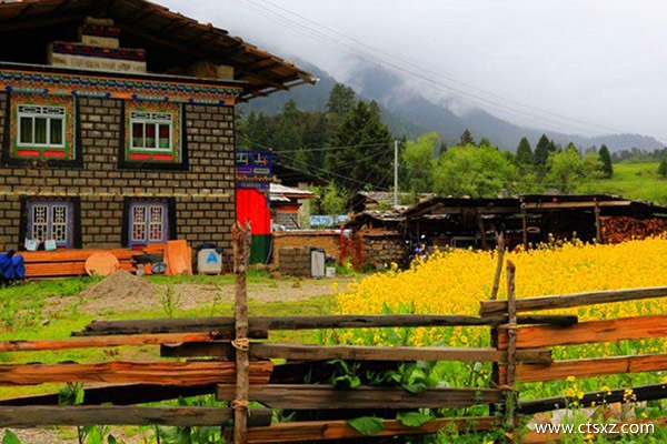 藏族名俗村