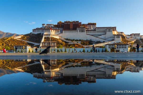 布達(dá)拉宮
