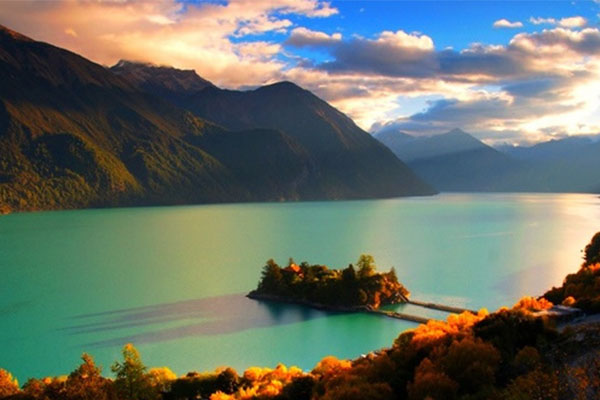 拉薩-林芝-大峽谷-拉姆拉措-達古峽谷-山南環線-納木措6晚7日游