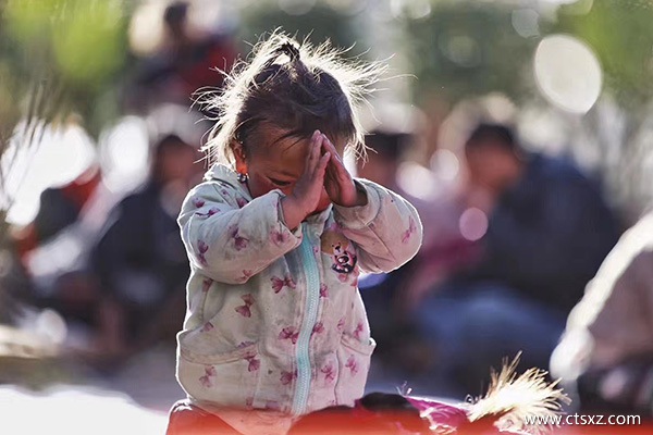小孩去西藏旅游