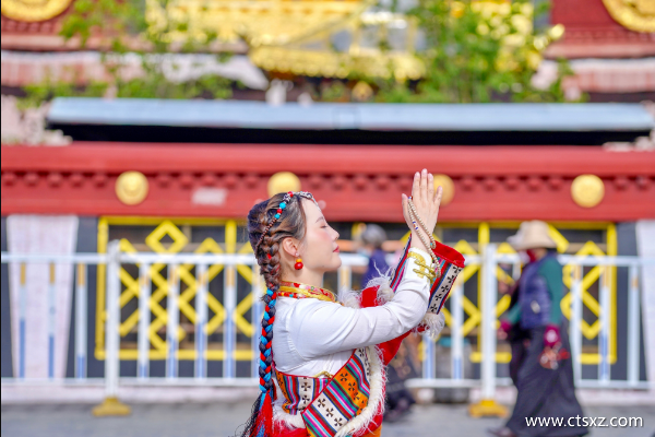 西藏什么寺最有名