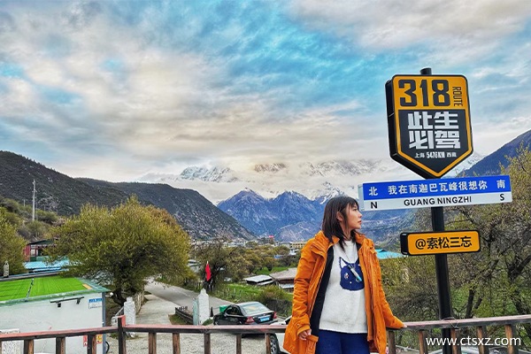 西藏旅游團多少錢一個人